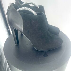 Nine West women's boot‎ black size 10 bin 1